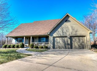 6954 N Atkins Ave, Kansas City, MO 64152
