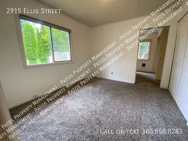 2915 Ellis St — Photo 10