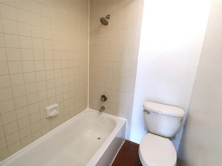 12659 Ashford Meadow Dr #D — Photo 16