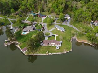 2235 Jones Bend Rd, Louisville, TN 37777