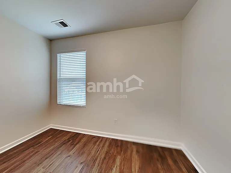 422 Lions Den Dr — Photo 12