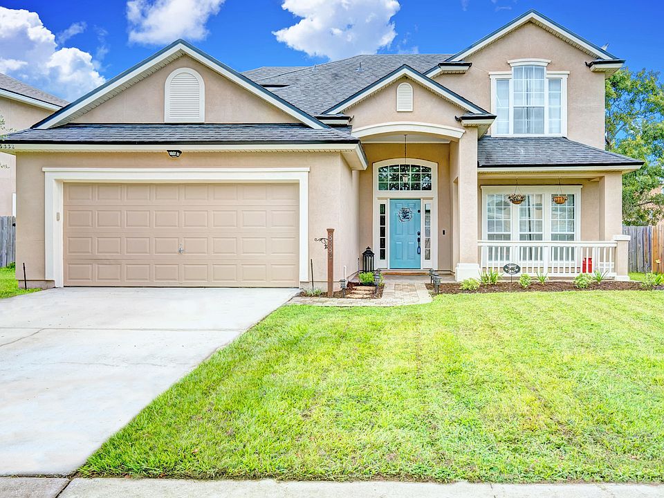 1st image of 3332 Horseshoe Trail Dr
