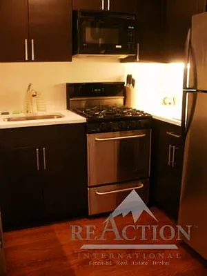 Rented by Reaction | media 7
