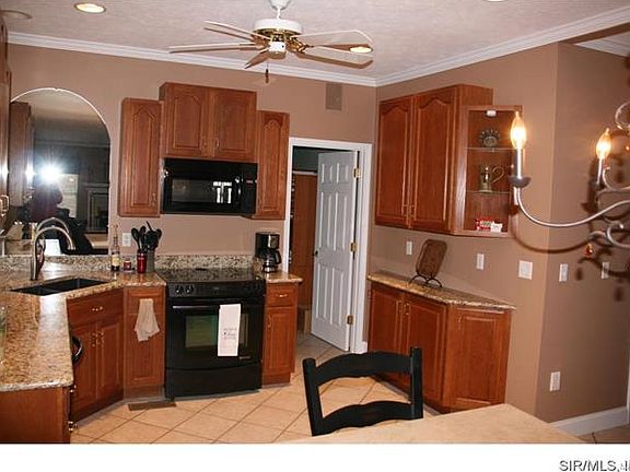 5th image of 2740 Fieldstone Dr