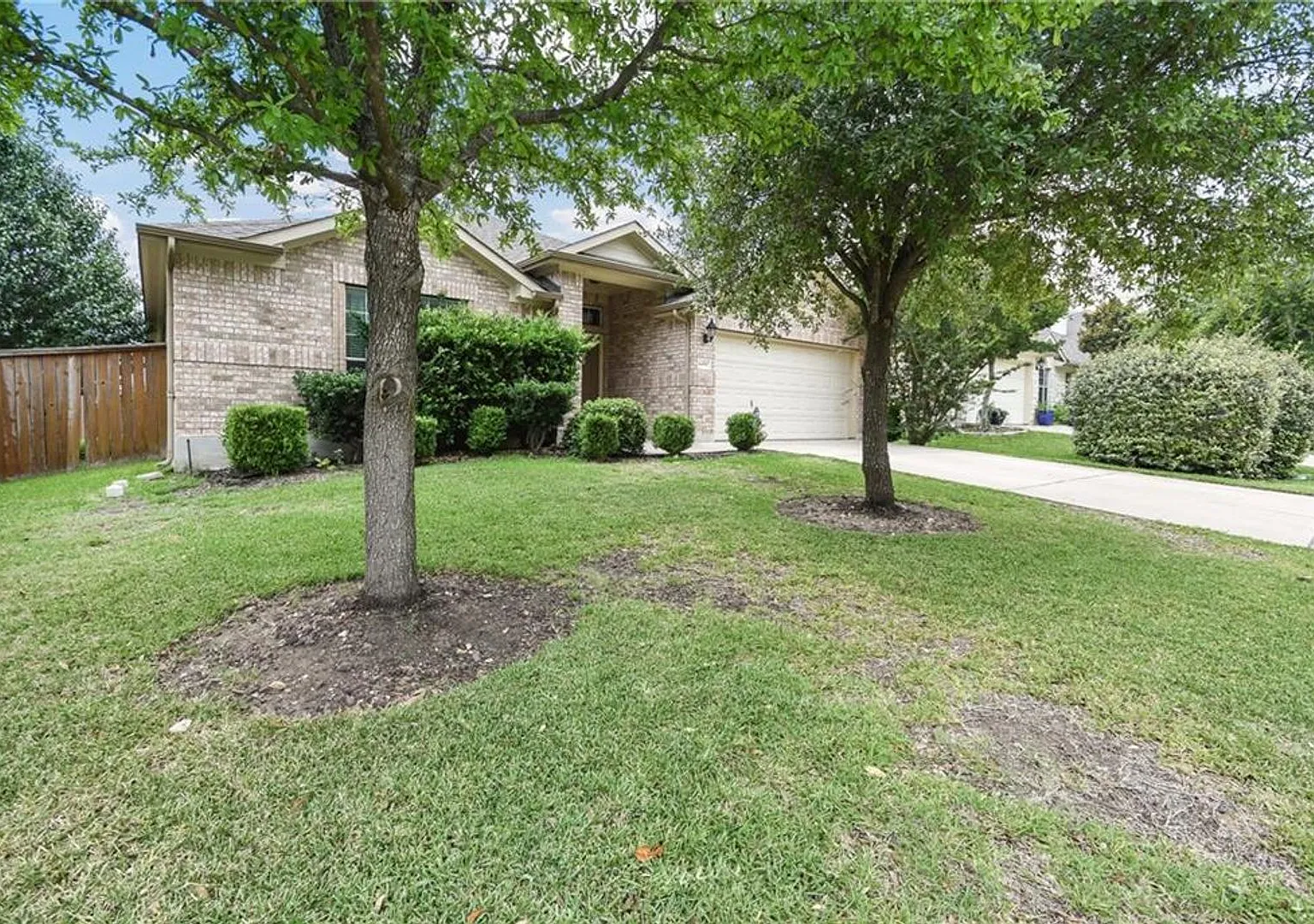 4490 Heritage Well Ln Round Rock, TX 78665 — Photo 3