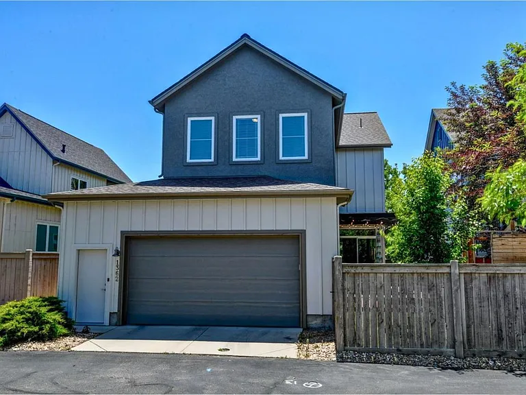 1362 Golden Eagle Way — Photo 36