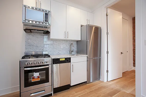 Rented by Bold New York | media 39