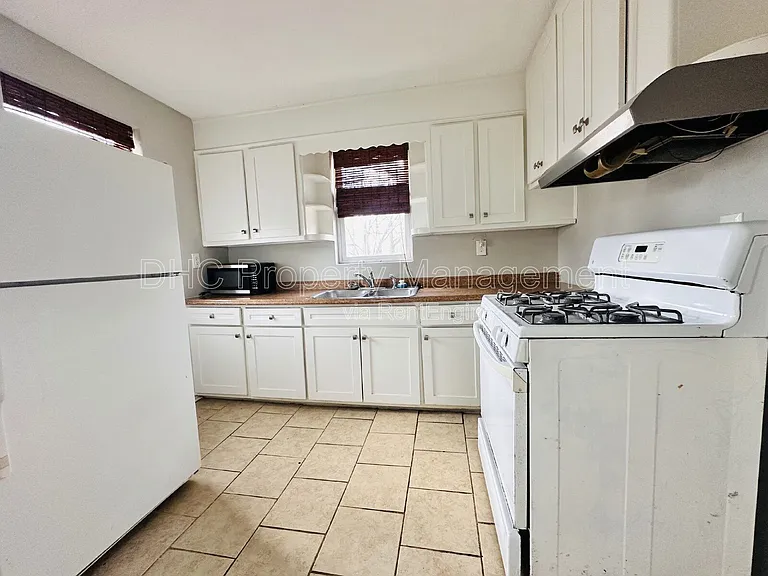 1994 Don Juan Ln — Photo 6