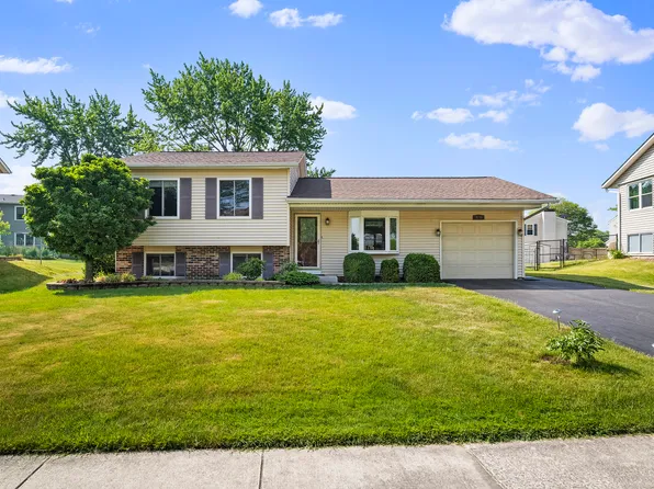 20847 S Acorn Ridge Dr, Frankfort, IL 60423