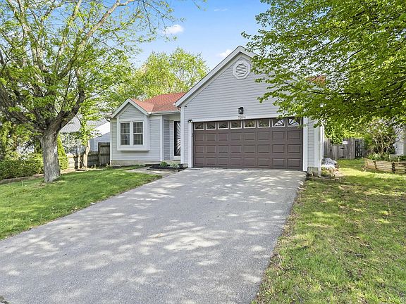 2nd image of 7394 Harbour Town Dr