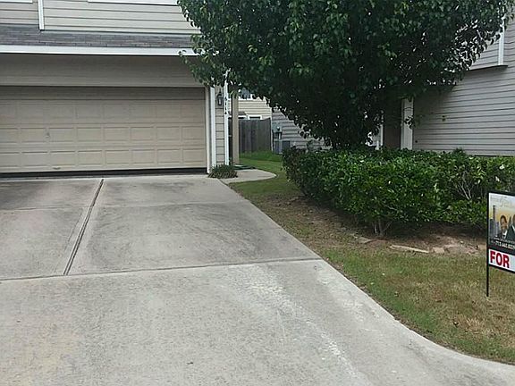 2nd image of 6114 Shelbourne Park Ln