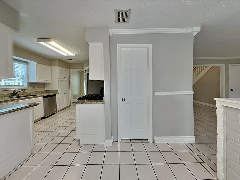 3238 Three Pines Dr — Photo 8