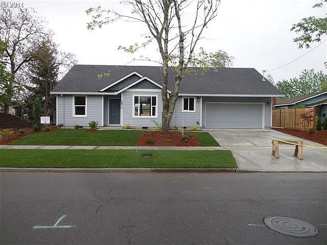 2870 Brooks Ave photo 1