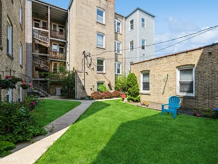 6885 N Overhill Ave #2 — Photo 12