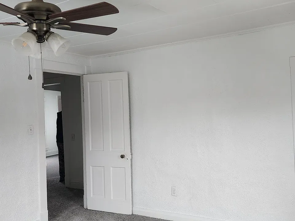 126 Grandview Ave #126.5