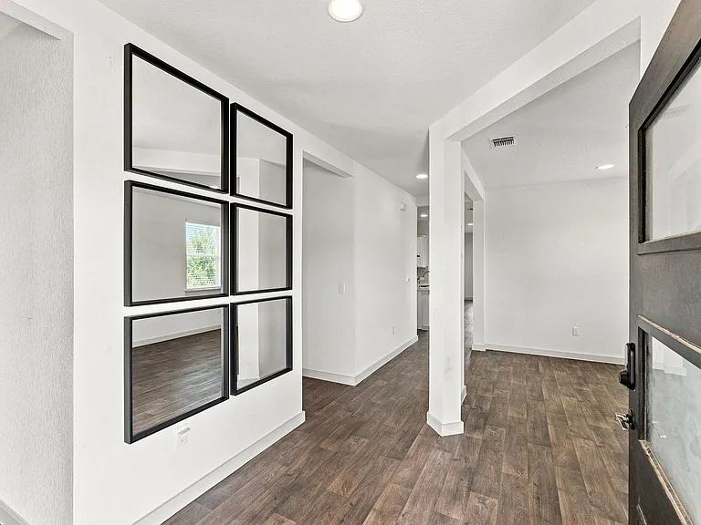 4712 Canongate Dr — Photo 3