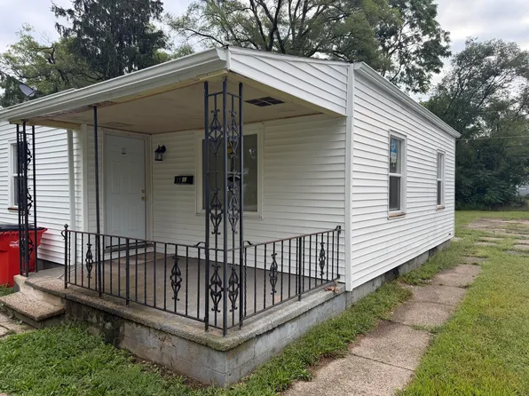 1339 Jennings Ave, Benton Harbor, MI 49022
