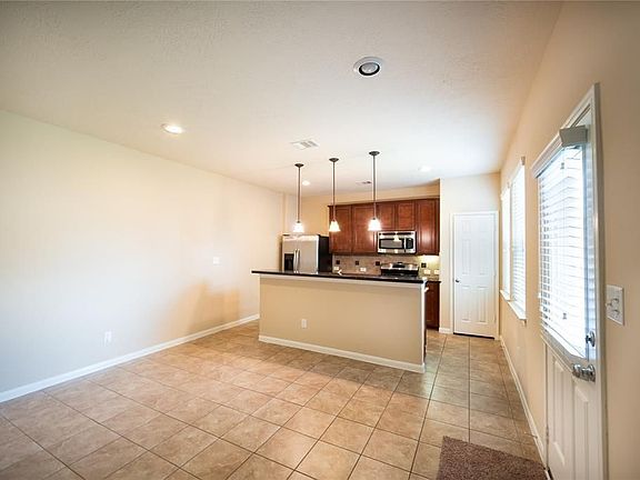 4th image of 18725 Cypress Loch Dr