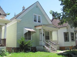 2226 S 28th St, Milwaukee, WI 53215