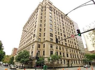 3100 N Sheridan Rd APT 3A, Chicago, IL 60657