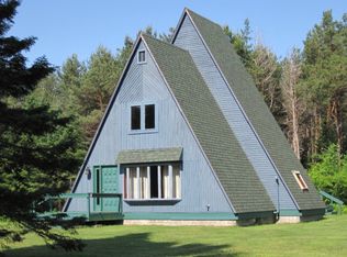 52 Stovepipe Aly, Childwold, NY 12922