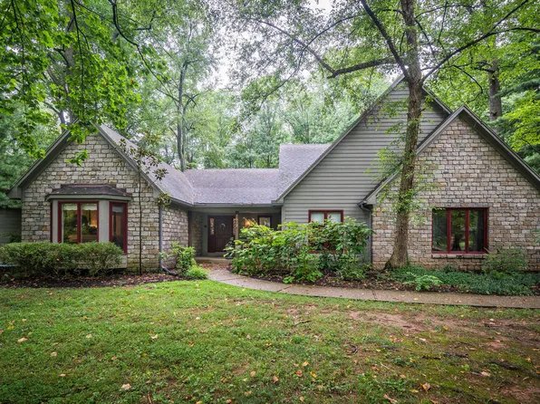 7612 Woodridge Dr, Pewee Valley, KY 40056