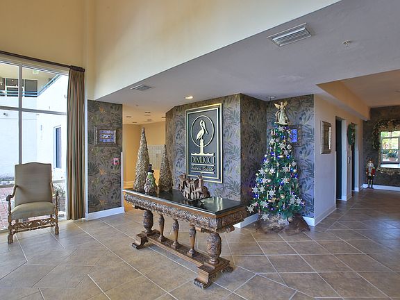 Lobby-2