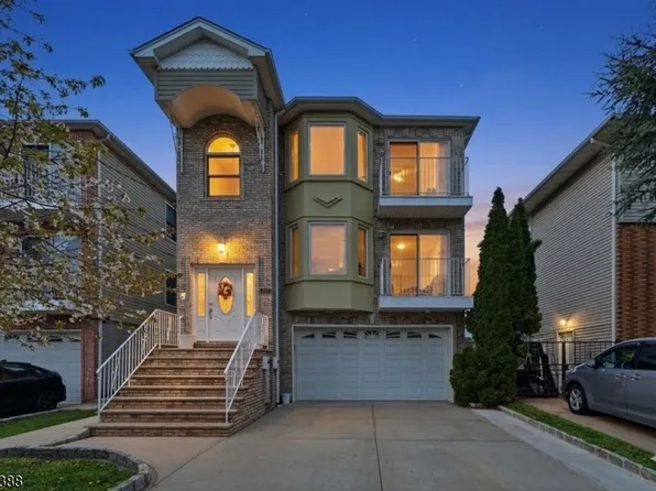 433 Linden Ave, Elizabeth City, NJ 07202