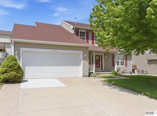 5716 S 158th St, Omaha, NE 68135
