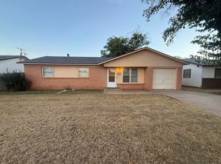 1609 68th St, Lubbock, TX 79412