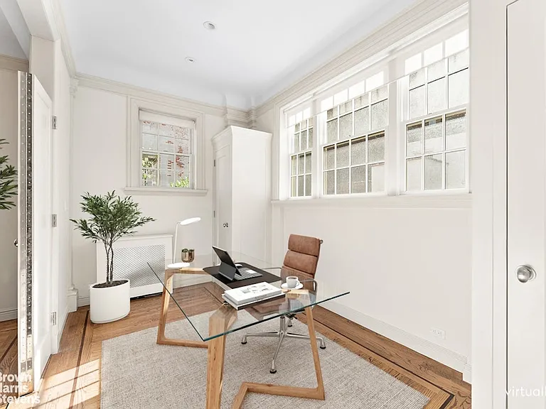 12 Gramercy Park #4-R — Photo 5