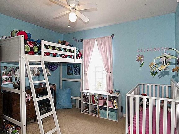 3rd image of 10936 Lemongrass Dr