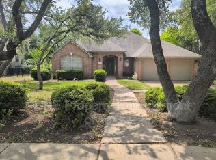 2004 Saint Andrews Dr, Round Rock, TX 78664