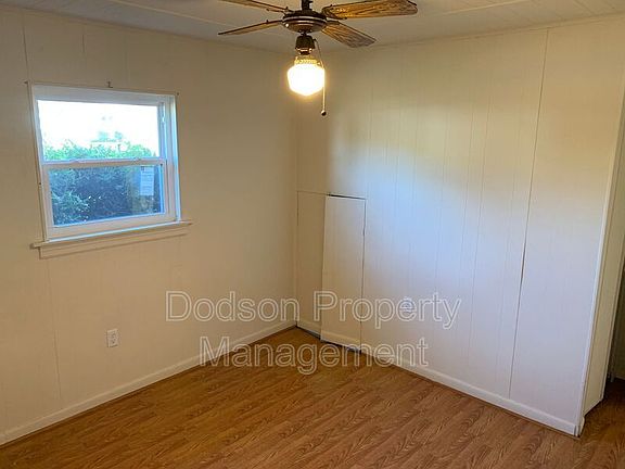 3rd image of 1407 Gambrel Dr