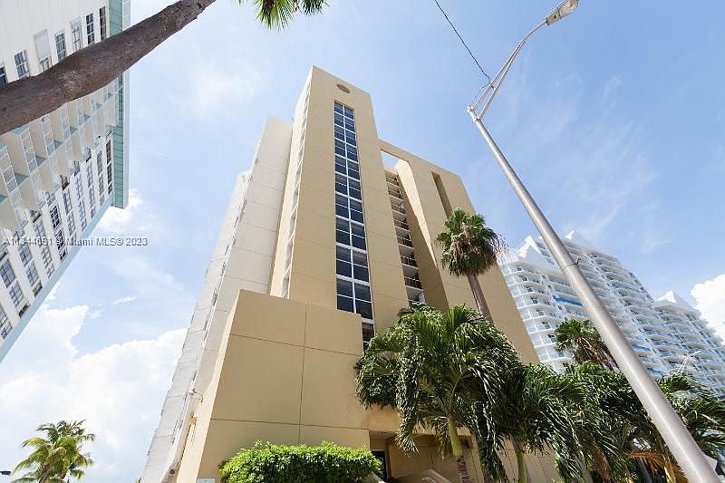 1st image of 5880 Collins Ave APT 306