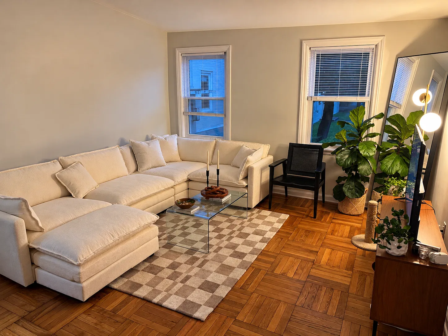 2 bed, 783 sqft, $1,700 — Photo 1