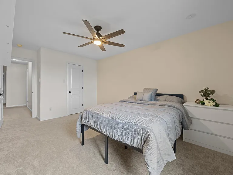 4323 Angelico Ln — Photo 30