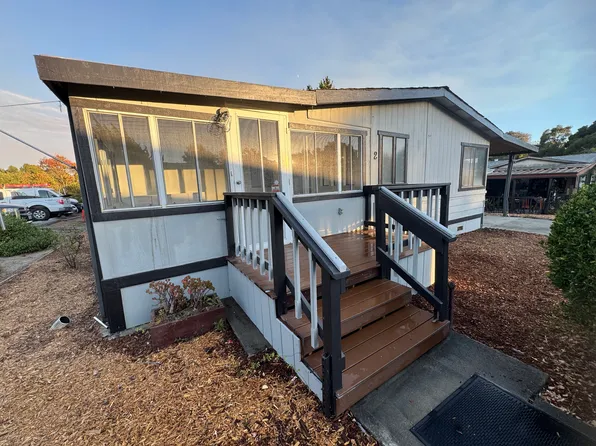 99 Junipero Serra Dr #122, Watsonville, CA 95076