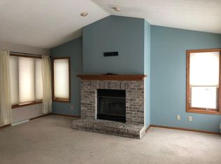 7016 Old Sauk Rd, Madison, WI 53717