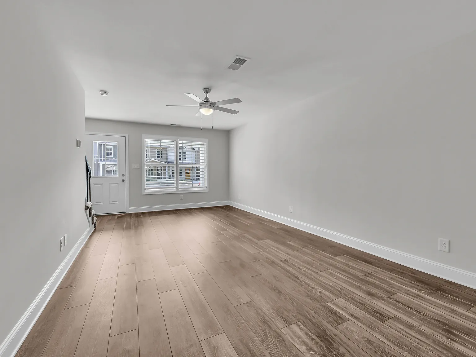 206 Limestone Point Drive - 1 — Photo 2