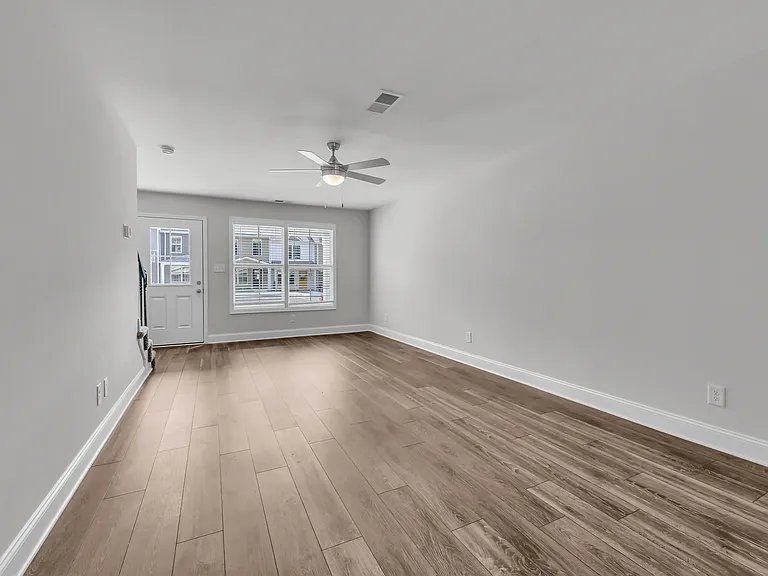 227 Limestone Point Dr — Photo 13