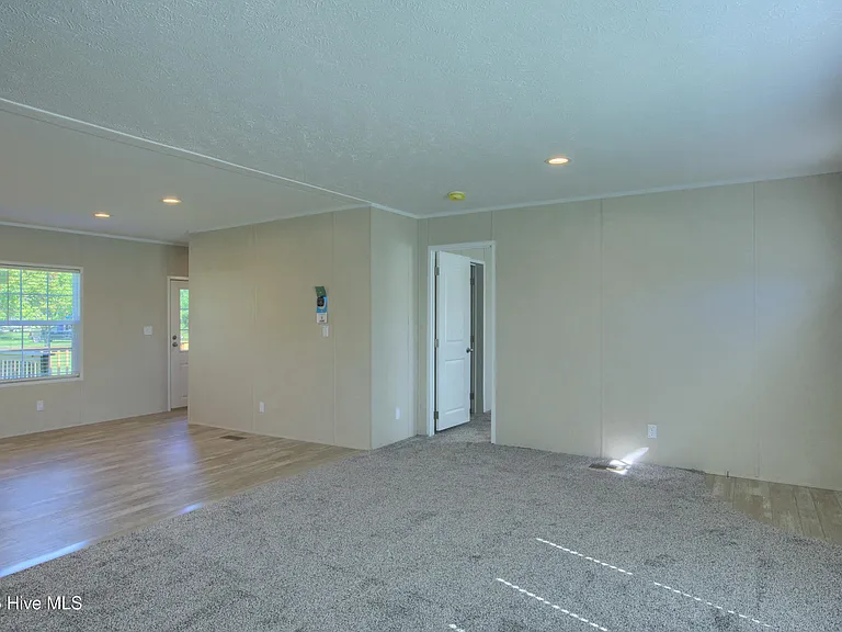 1118 Old Tar Landing Rd #D — Photo 9