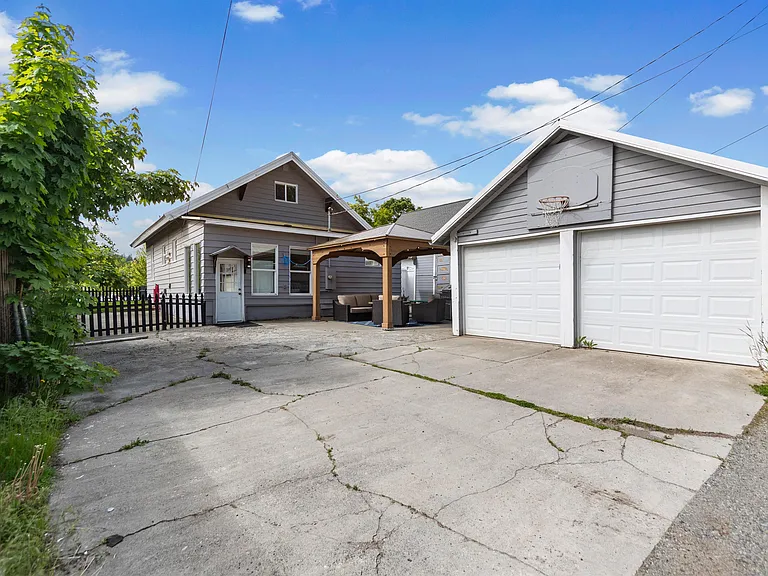 611 E Garden Ave — Photo 14