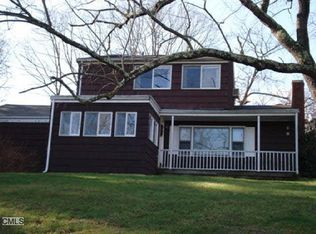 7 Forbell Dr, Norwalk, CT 06850