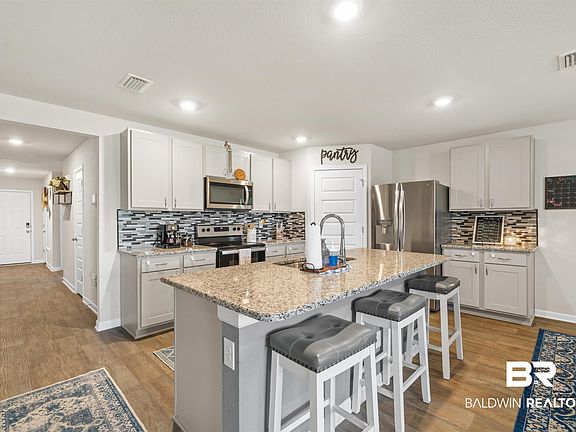 4th image of 23192 Shadowridge Dr