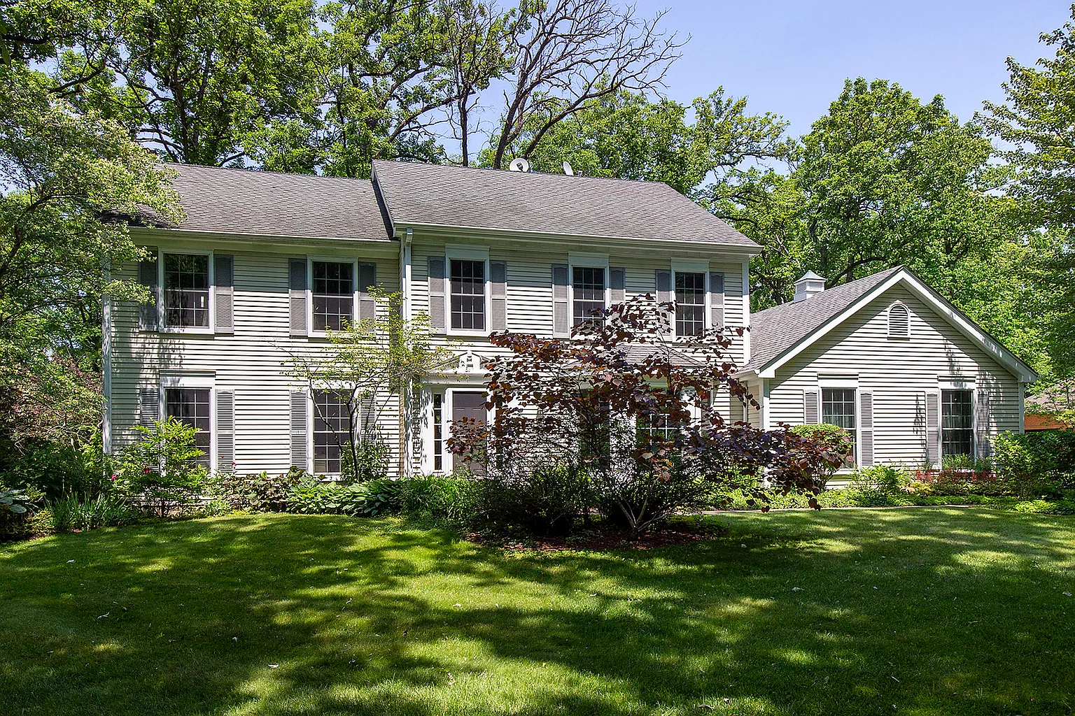 2690 Crestwood Ln photo 1