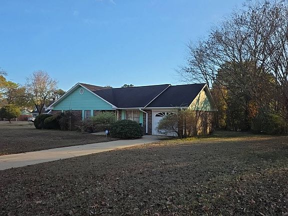 2nd image of 145 Mangrove Dr