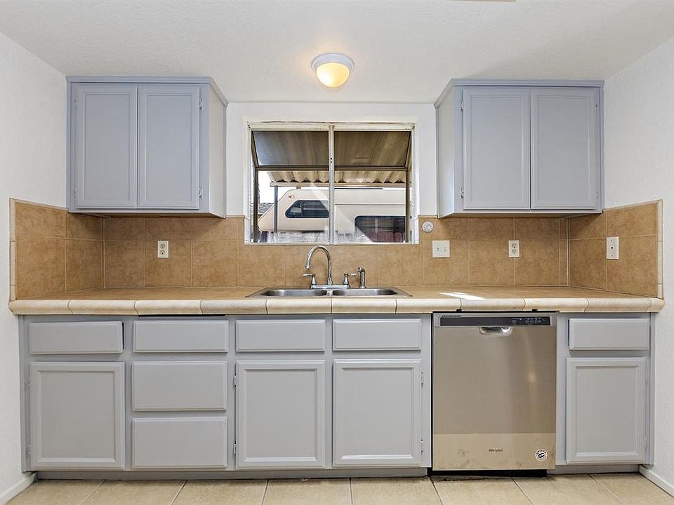 1st image of 13655 West Dr