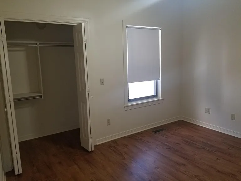 1621 W Main St — Photo 4
