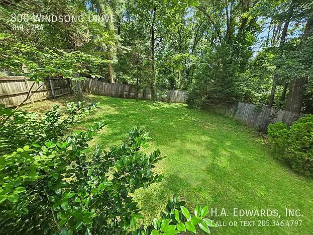 800 Windsong Dr — Photo 15